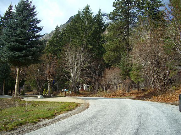 4th image of Nna Fir Dr