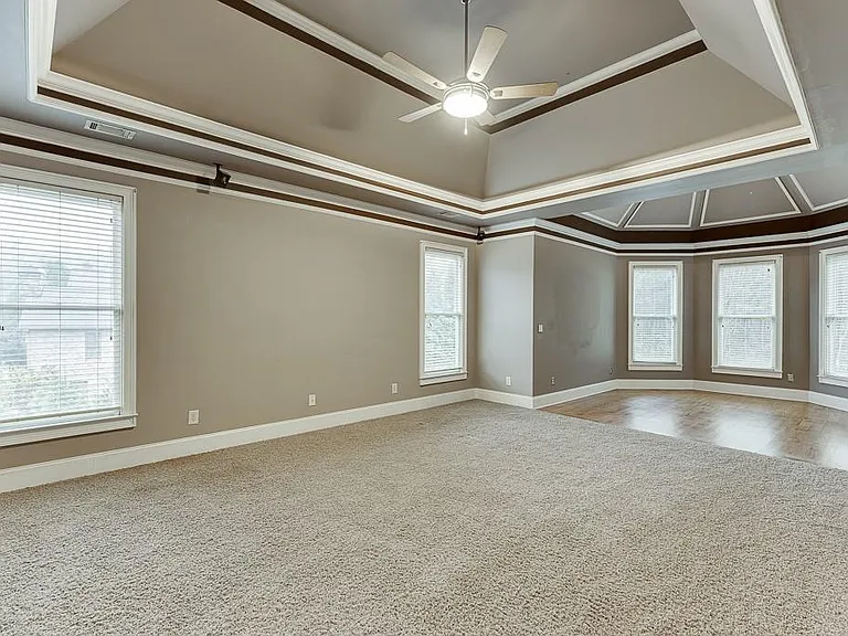 940 Chateau Forest Rd — Photo 33