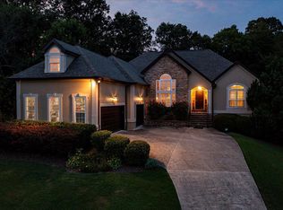 9449 Lazy Circles Dr, Ooltewah, TN 37363