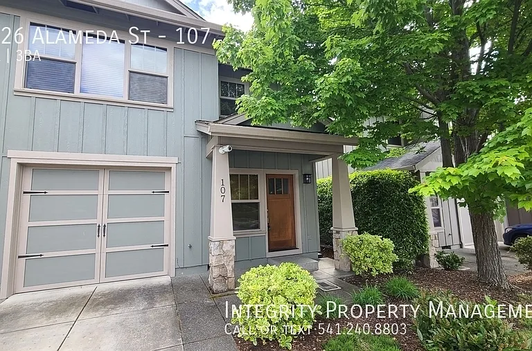 3126 Alameda St #107 — Photo 1