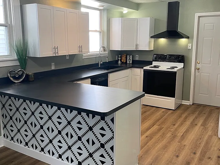 1441 Vassar Dr #1 — Photo 6