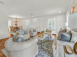 1535 Knollwood Dr, Baton Rouge, LA 70808