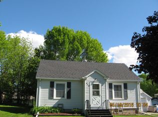 713 9th Ave NE, Waseca, MN 56093