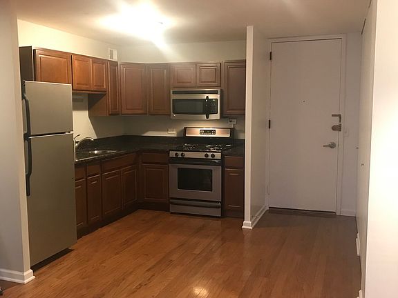 3rd image of 1960 N Lincoln Park West Ave #712