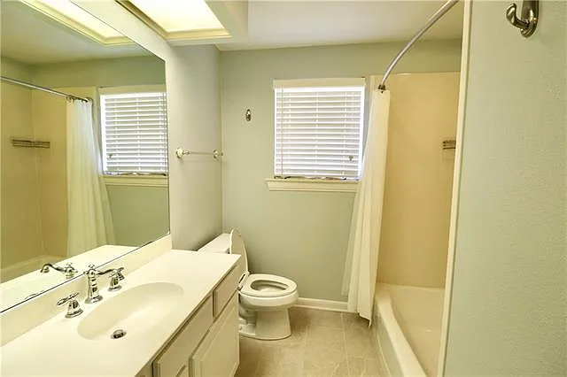 3404 Ferran Dr — Photo 8