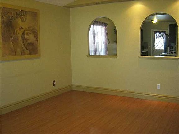 4th image of 3132 Manny Aguilera Dr