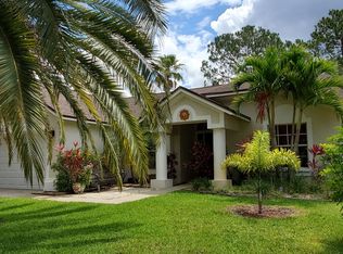 1512 Bay View St, Tarpon Springs, FL 34689