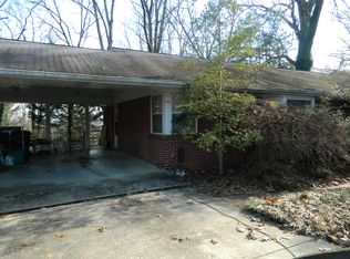 122 Orchard Cir, Oak Ridge, TN 37830