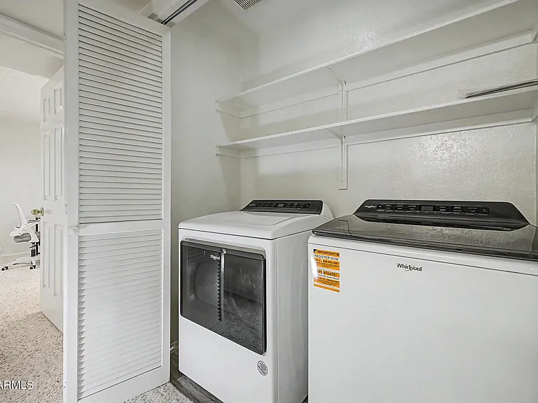 3510 E Hampton Ave #17 — Photo 36