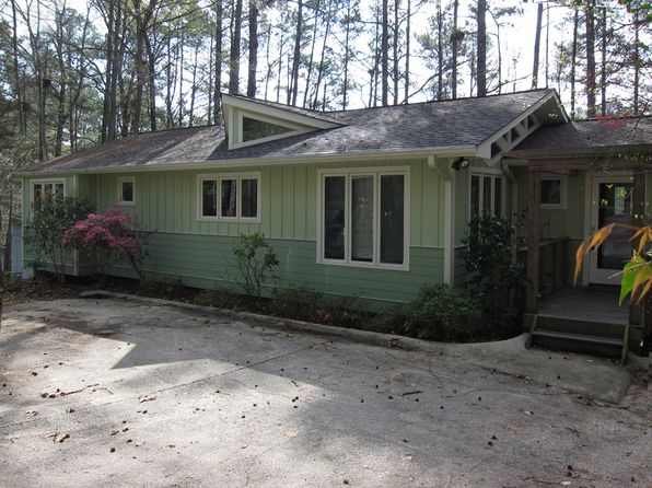 335 Wesley Dr