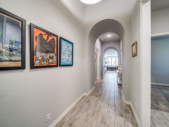 4th image of 3115 Blenheim Park