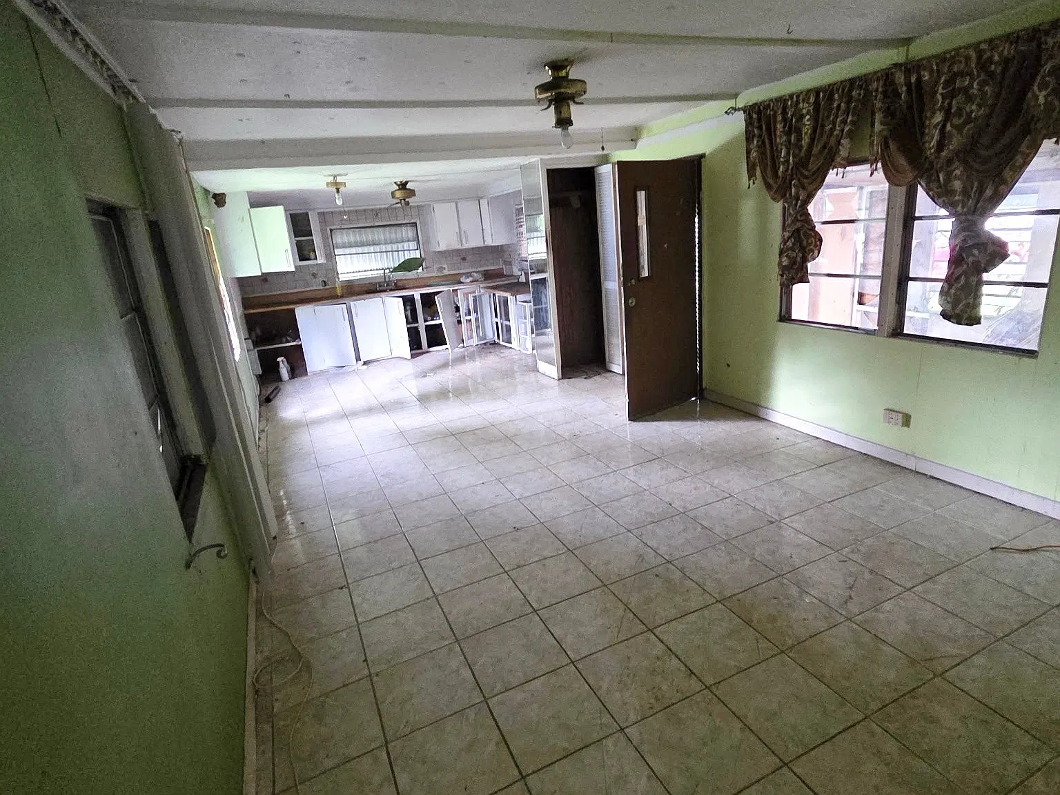 2 Bed 2 Bath Handyman Special Davie Fl — Photo 3