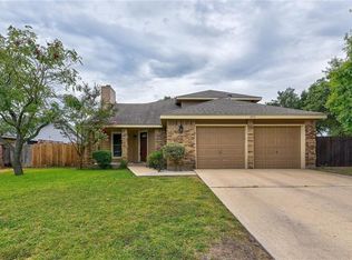 2601 N Walker Dr, Leander, TX 78641