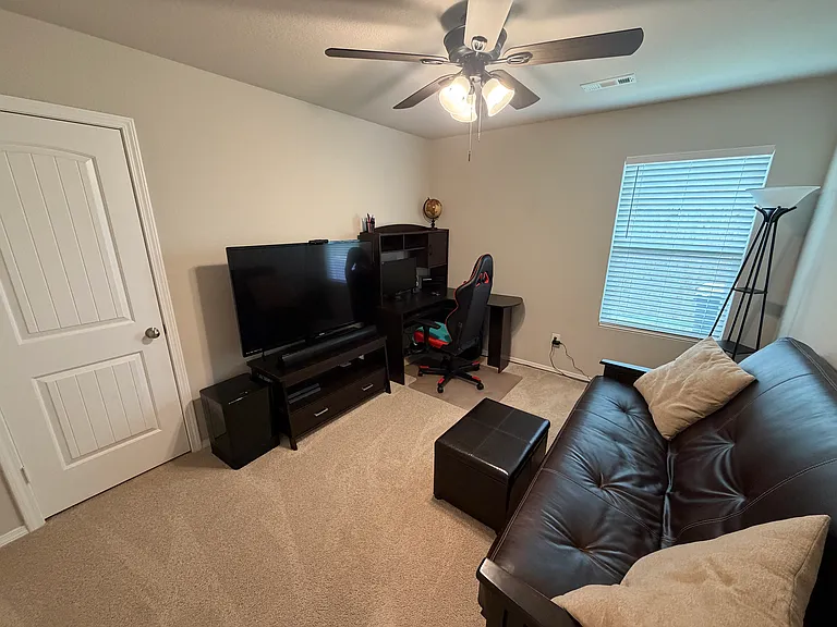 35 Kinley Brook Ln — Photo 30