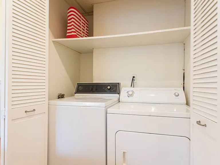 26 Maple Ave #1 — Photo 8