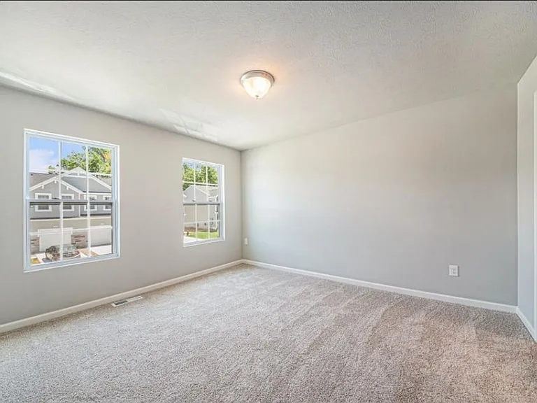 4633 Glen Haven Dr — Photo 30