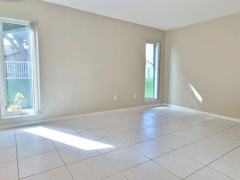 6209 Olivewood Cir — Photo 8