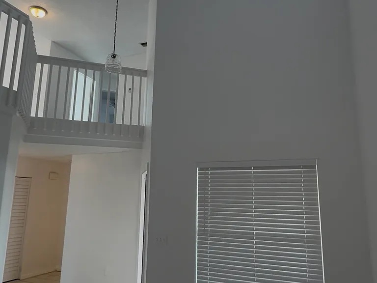 127 SW 159th Way — Photo 12