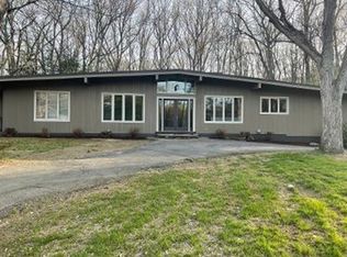 32 Rockland Hts, Northampton, MA 01060