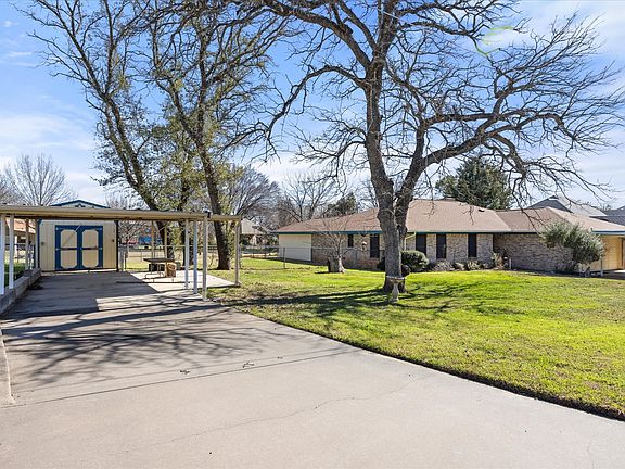 3rd image of 417 Sky Harbour Ct