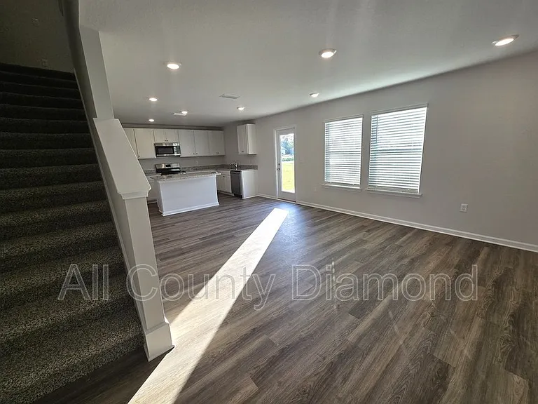 3128 Breezy Bay Ct — Photo 6