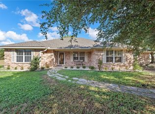 158 Old Tokio Rd, West, TX 76691