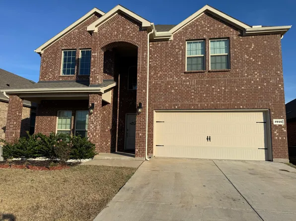 2916 Brady Starr Dr, Aubrey, TX 76227