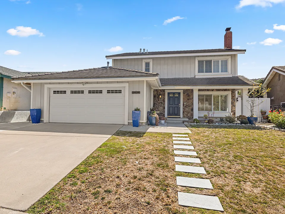 3434 Hidden Creek Ave