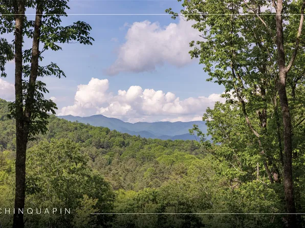 C21 Roaming Road, Glenville, NC 28736