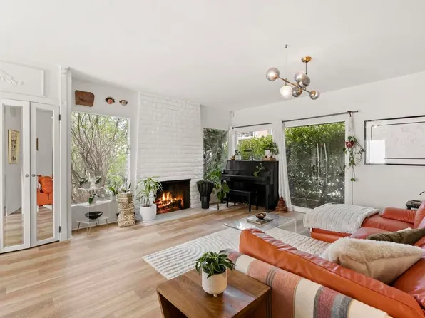 7063 Estrella De Mar Rd, Carlsbad, CA 92009