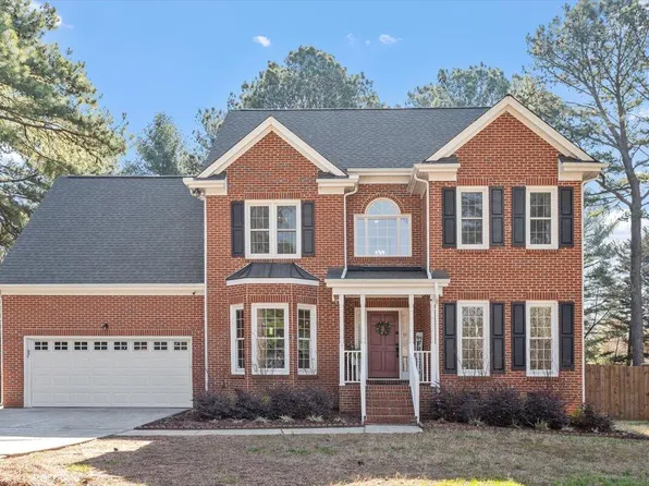 101 Weatherly Pl, Cary, NC 27518