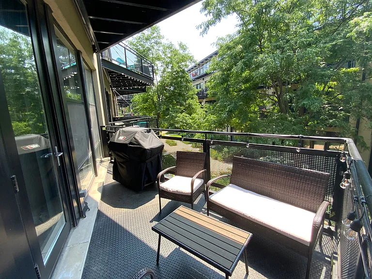 1033 W 14th Pl #212 — Photo 12