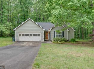 1808 Floye Dr, Loganville, GA 30052
