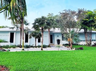 6970 SW 148th Ter, Palmetto Bay, FL 33158