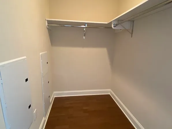 100 Marshall Street image 6 of 9