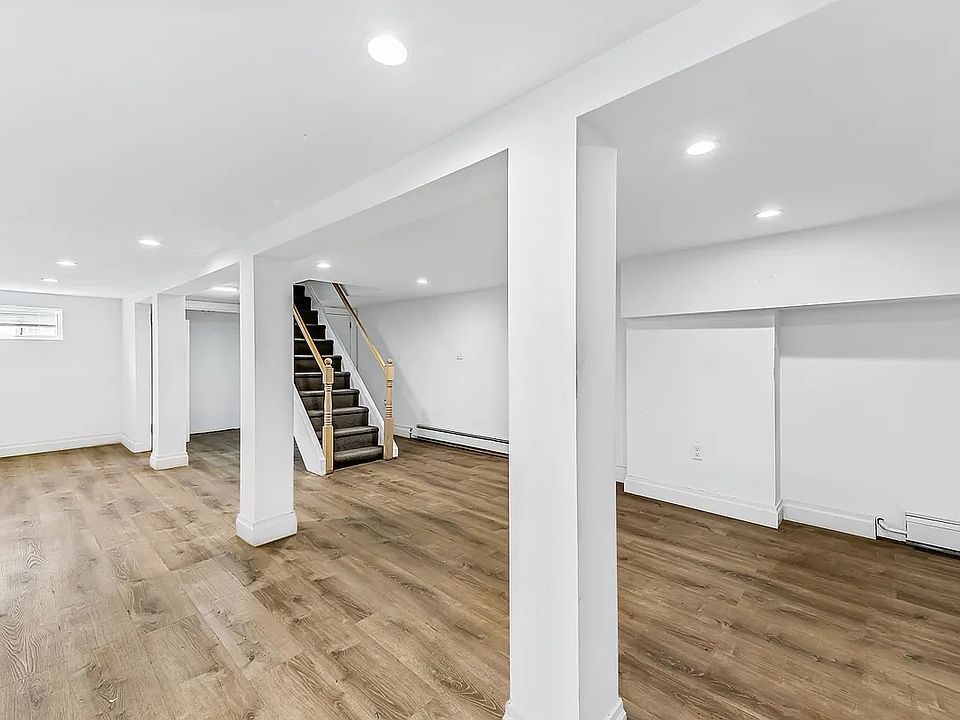 2nd image of 720 Calhoun Ave Floor 1