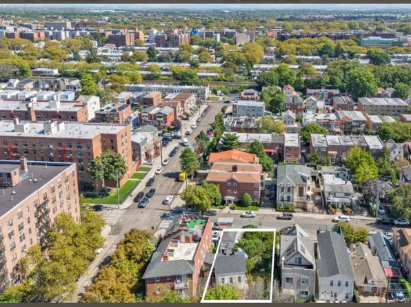 1163 Sheepshead Bay Road image 23 of 24