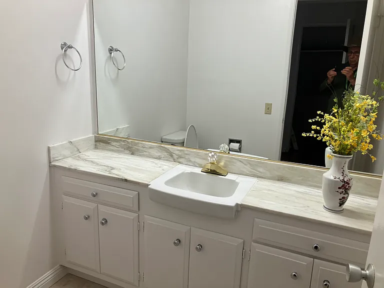 2020 Idaho Ave — Photo 18
