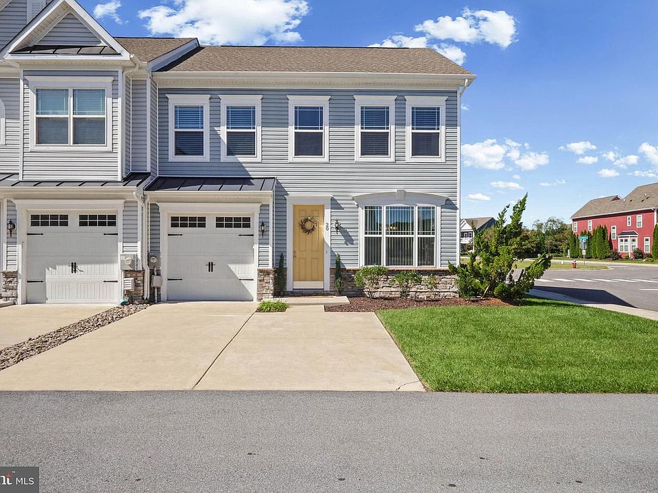 1st image of 20 Basin Cove Way