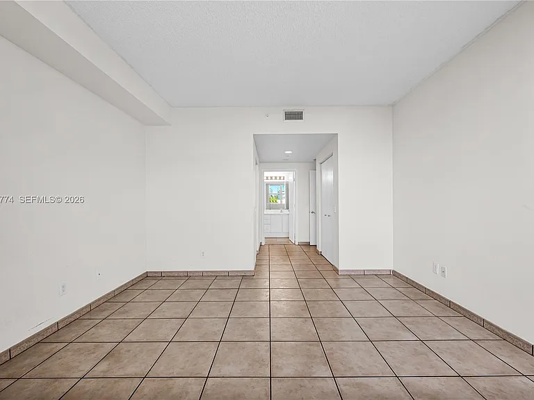 2475 Brickell Ave — Photo 22