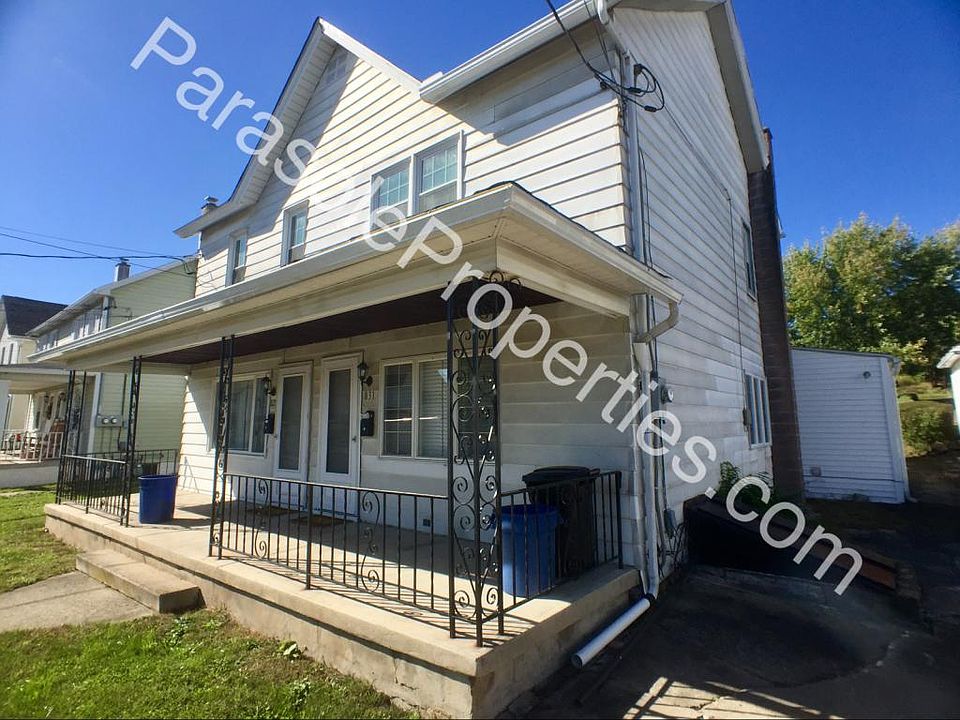 1st image of 831 Albert St