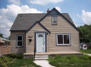 5918 Fenton St, Dearborn Heights, MI 48127