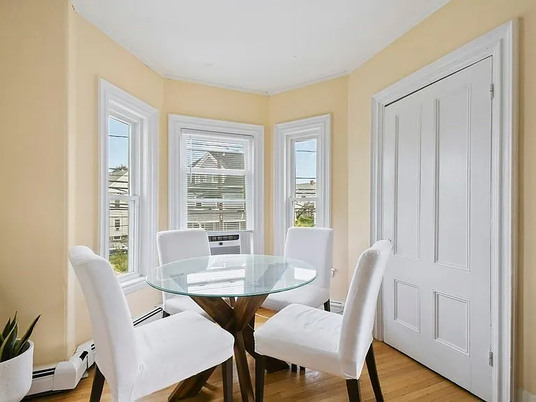 349 Crescent St #2 — Photo 5