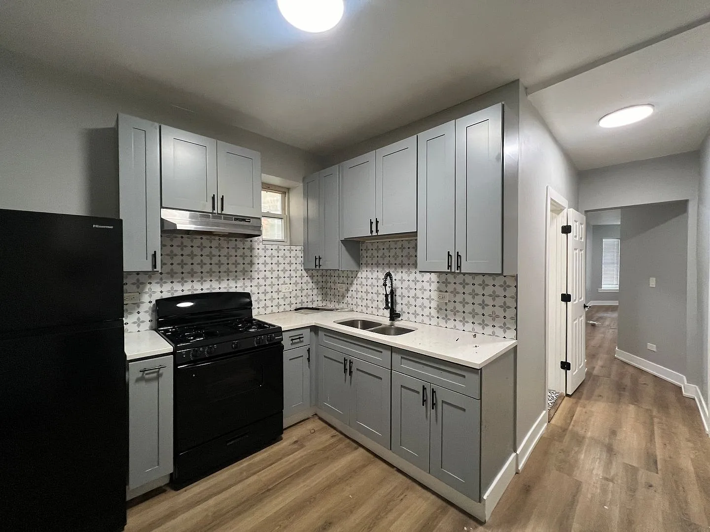 6804 S Champlain Ave, Chicago, IL 60637 — Photo 3