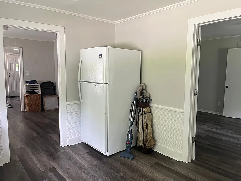 1434 Alma St — Photo 10