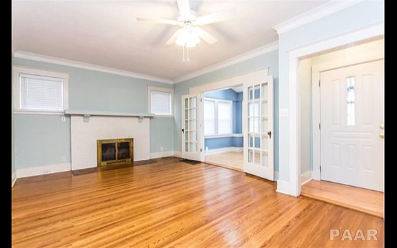3rd image of 228 W Hanssler Pl