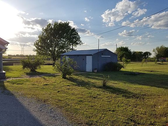 3rd image of 10856 S 257th East Ave