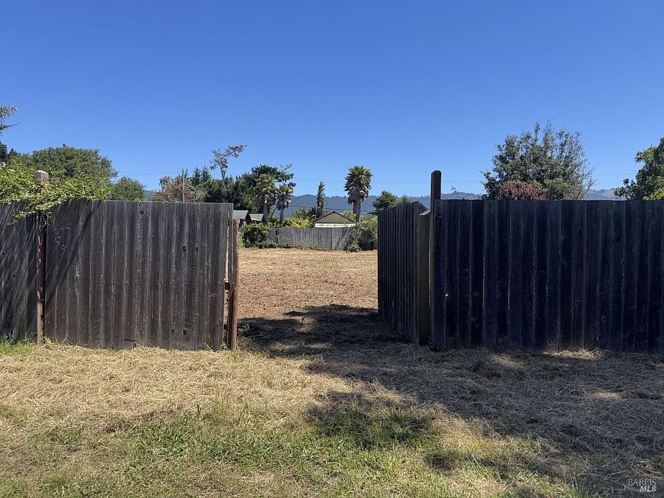1st image of 350 Cedar Road