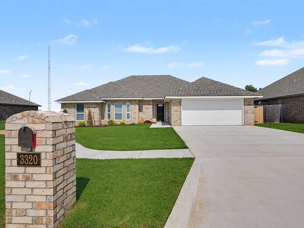 3320 Continental Ct, Altus, OK 73521