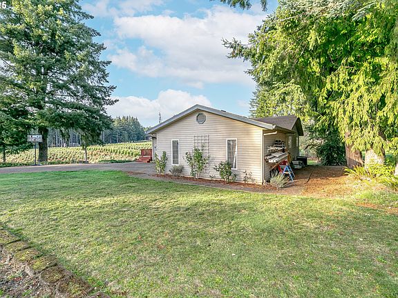 3rd image of 25391 S Holman Rd